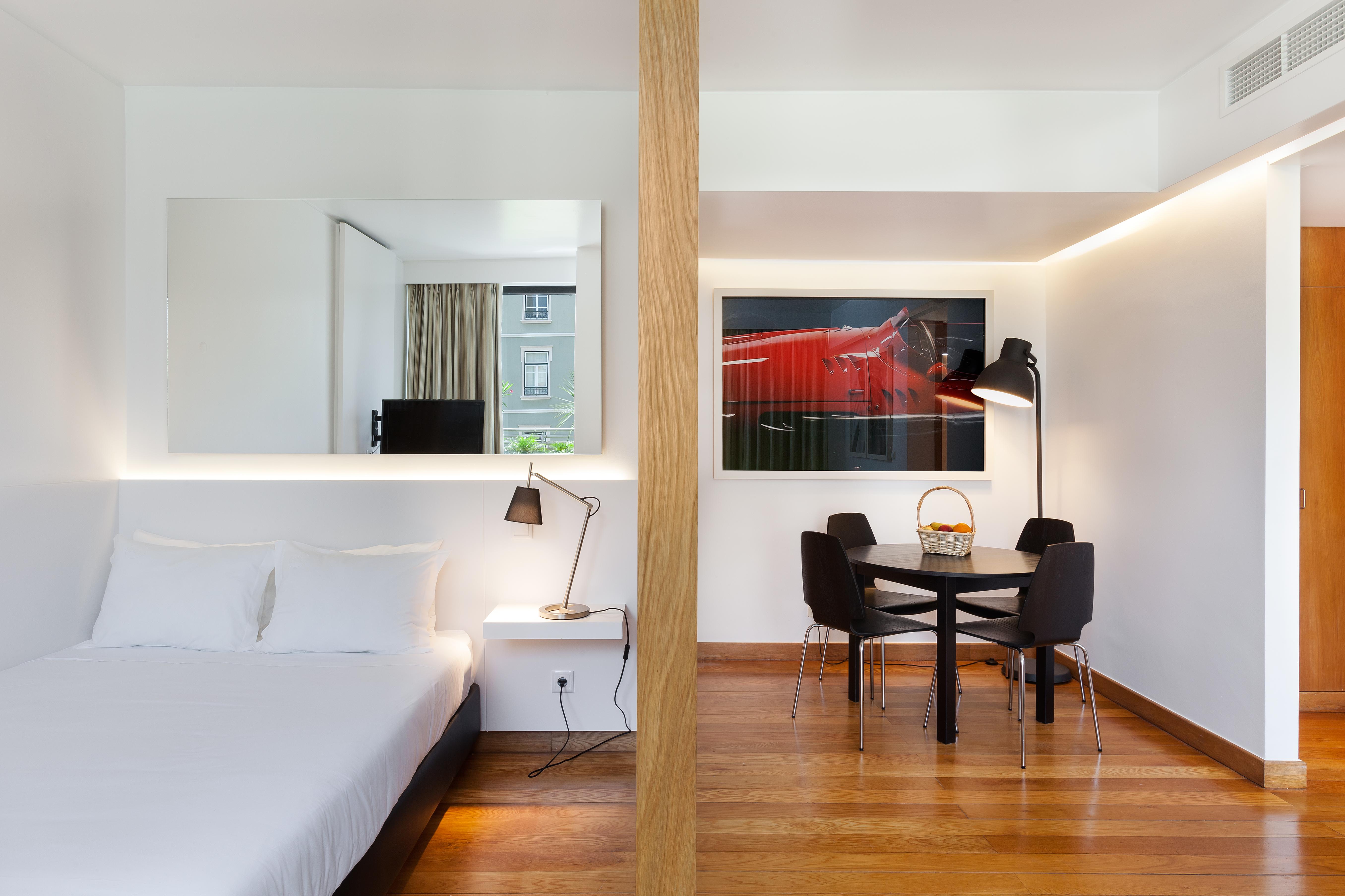 Hello Lisbon Marques De Pombal Apartments Екстер'єр фото