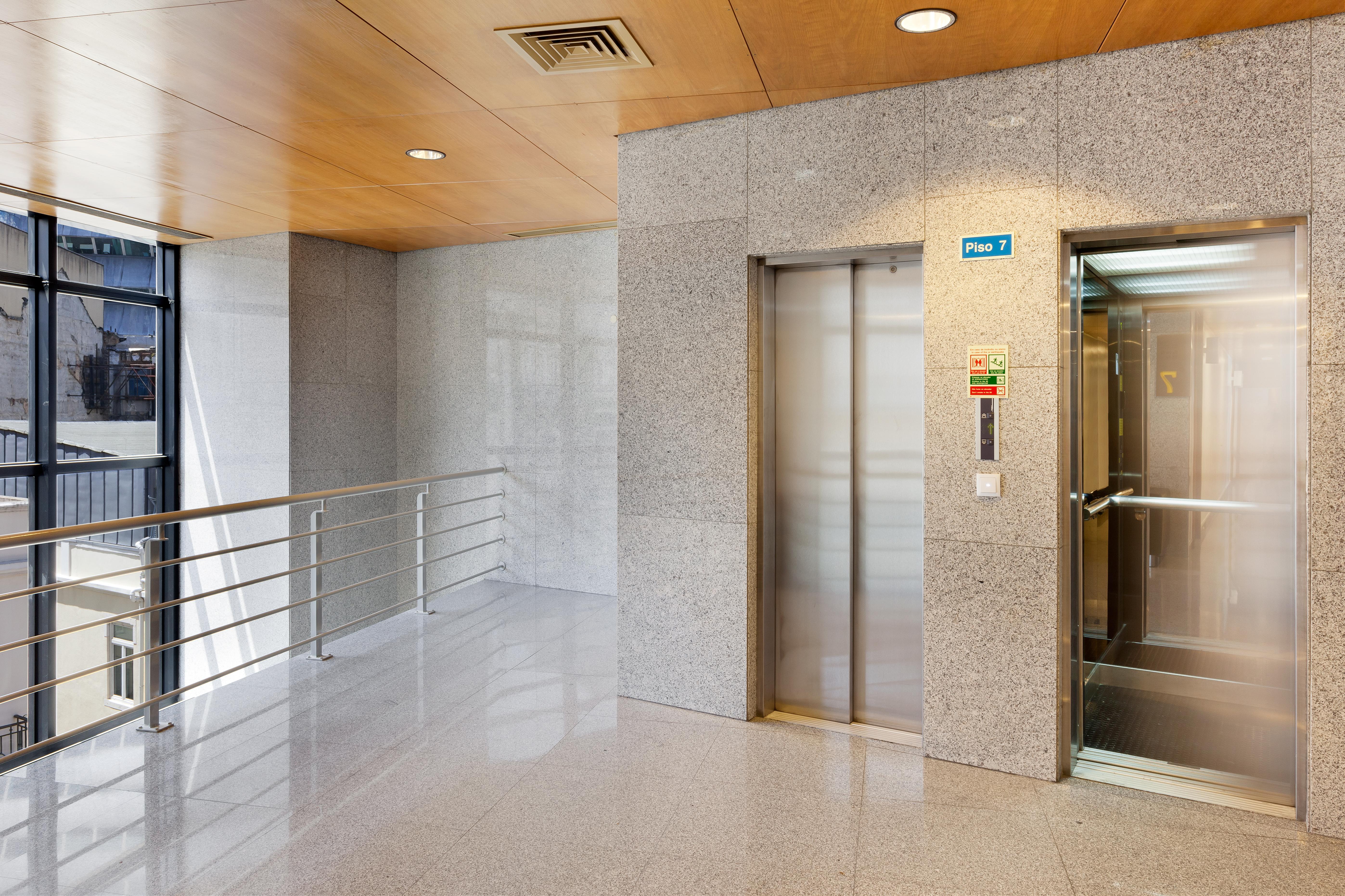 Hello Lisbon Marques De Pombal Apartments Екстер'єр фото